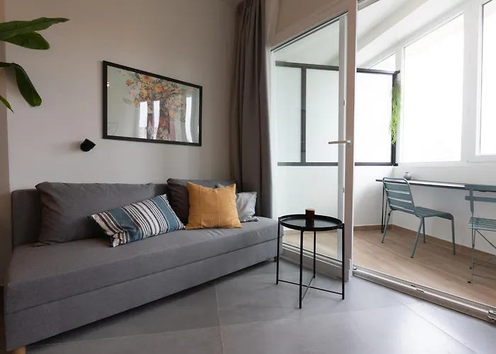 The Next Chapter, Nilie Hospitality Mgmt Apartmán *